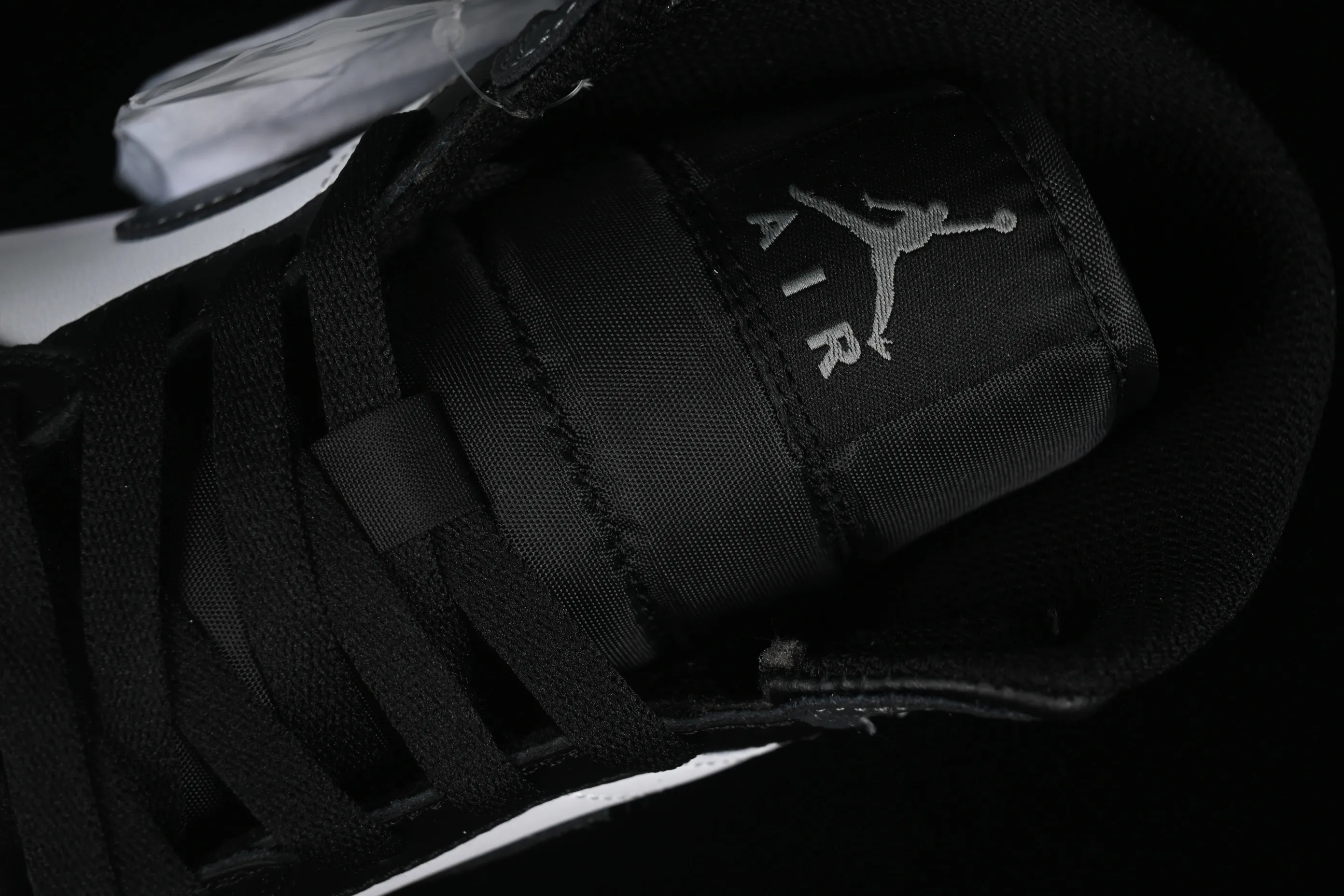 All categories Air Jordan Jordan series basketball shoes Air Jordan 1 Mid Air Jordan 1 Mid AJ1 Joe 1 white black gray Chinese culture and leisure sneakers DQ8426-001